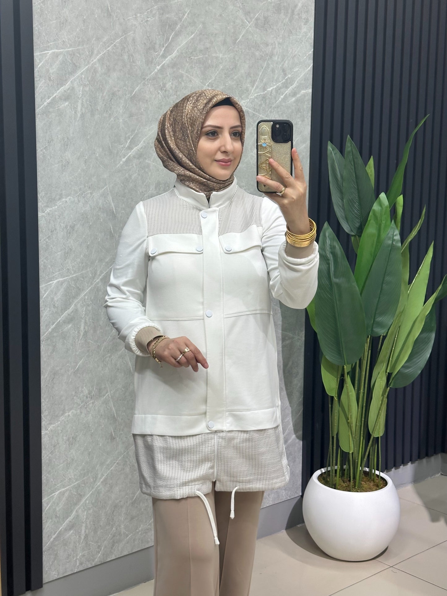 Eswaapp Çeket