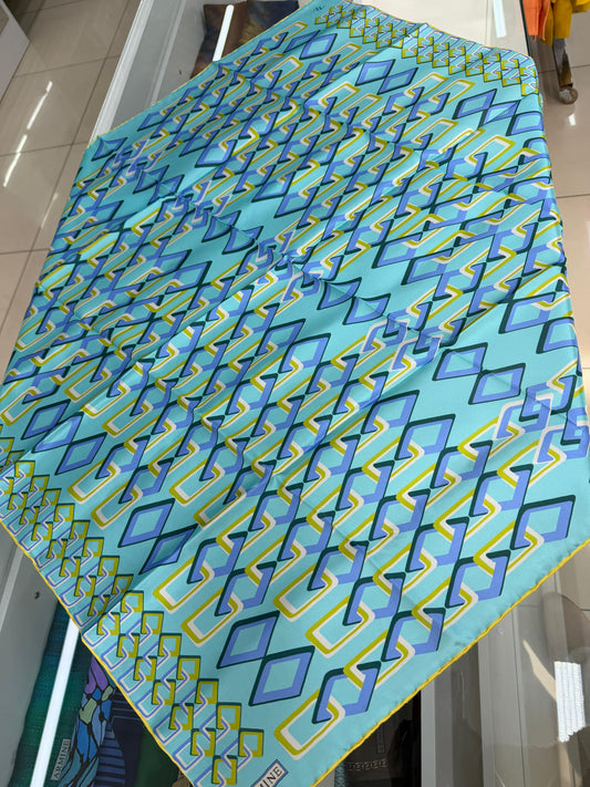 Armine sura ipek eski sezon eşarp