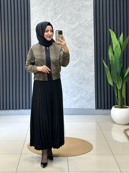Armine leopar çeketli takım