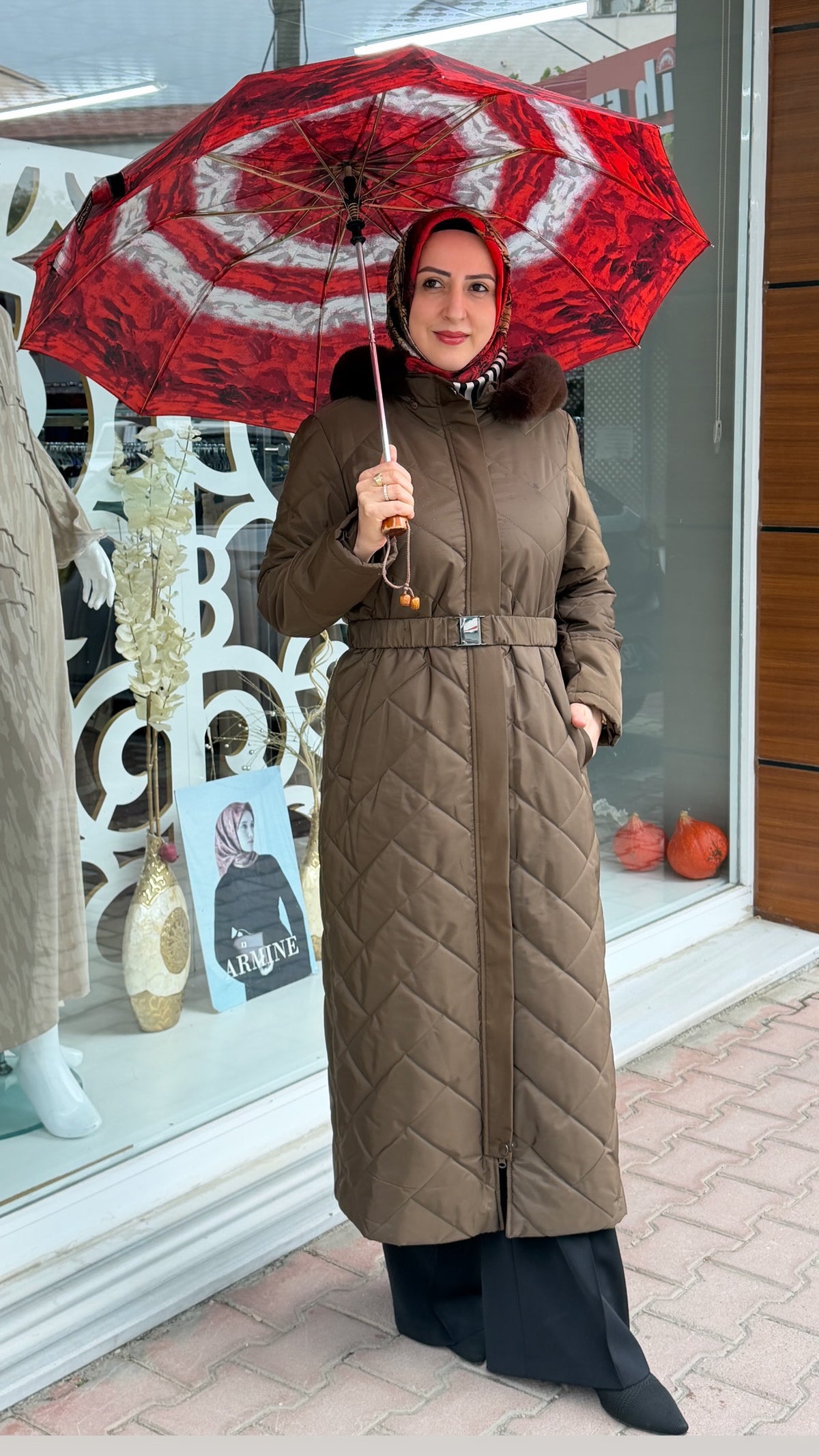 Armine Trend Kürklü Kapüşonlu Belden Kemerli Mont / Ürün Kodu: 25KT752