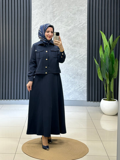 Armine elbiseli takım