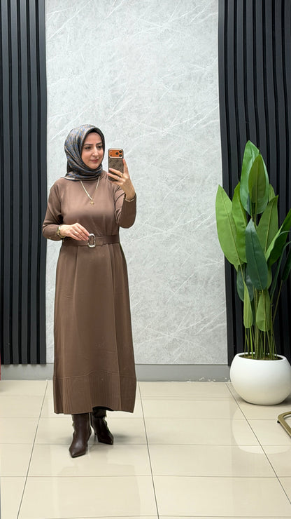 Armine Trend Kemer Detaylı Triko Elbise / Ürün Kodu: 26KTD911