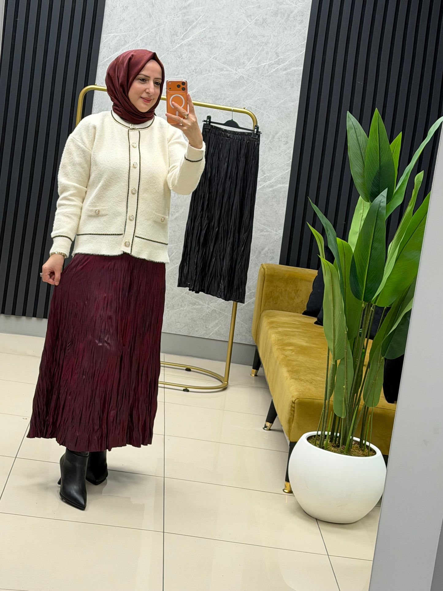 Armine deri kraş etek 25KT114