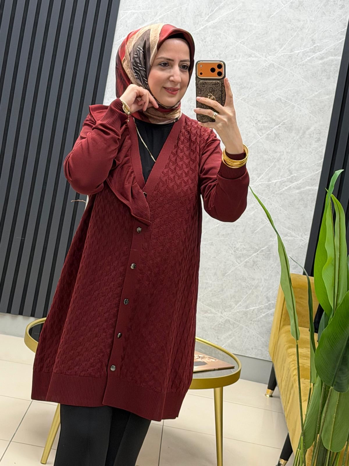 Tuğra Fırfırlı V yaka düğmeli spor ceket PLC12