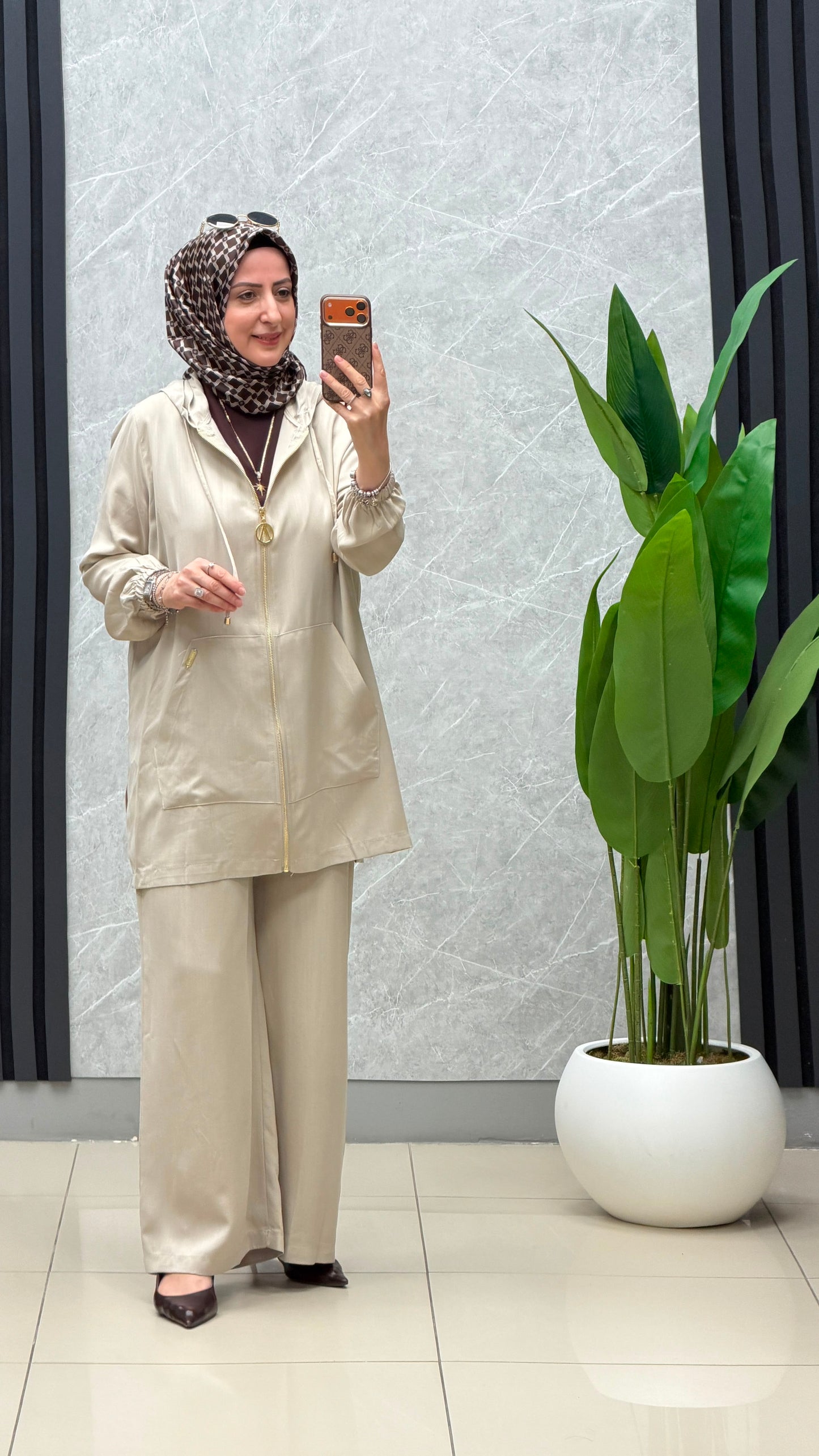 Ayşe Akay Kapüşonlu Takım / Ürün Kodu : 5112