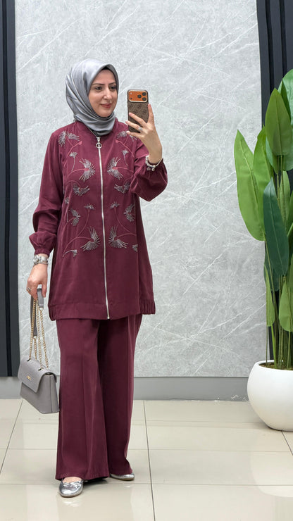 Ayşe Akay Taş İşlemeli Ceketli Takım / Ürün Kodu : 4106