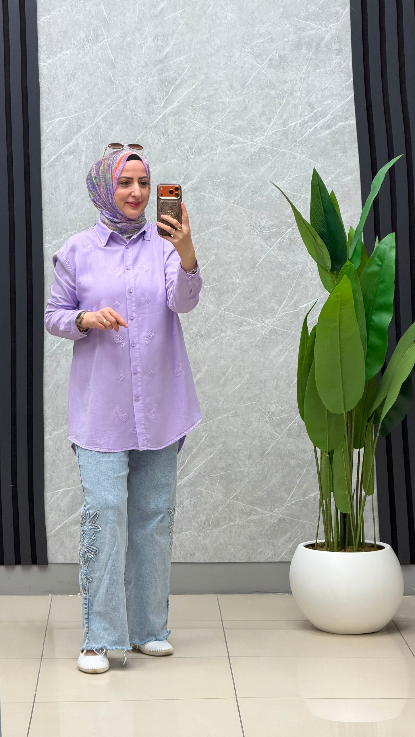 Magazin Deniz Kabuğu İşlemeli Tensel Gömlek / Ürün Kodu:7425