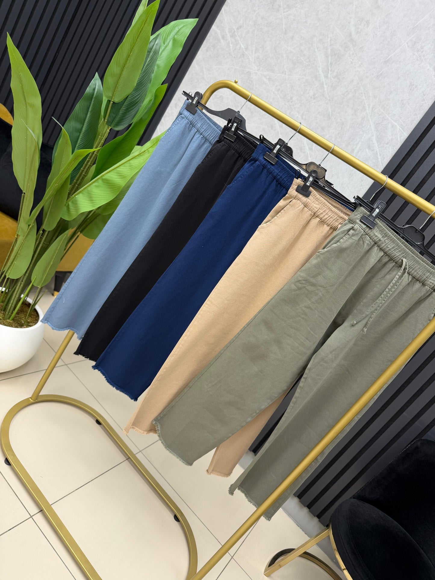 Tensel cepli paçası püsküllü pantolon