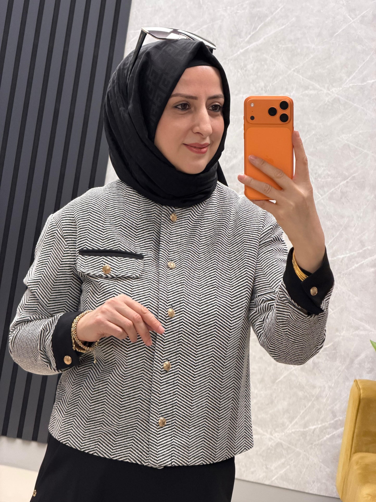 ARMİNE TREND SİYAH BEYAZ CEKETLİ TAKIM 25KT608