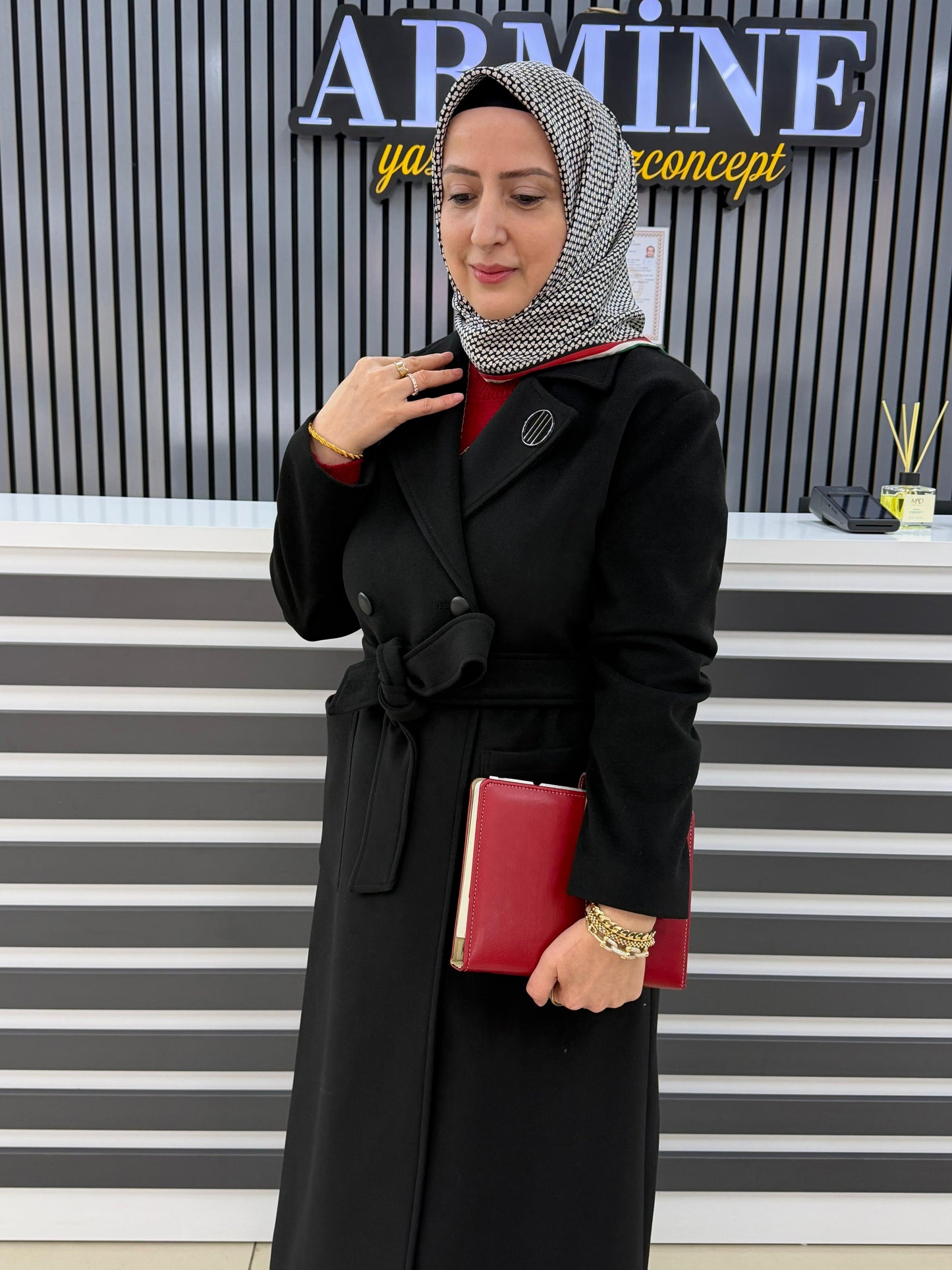 Armine Trend Kuşaklı Kaşe Manto 25KT737