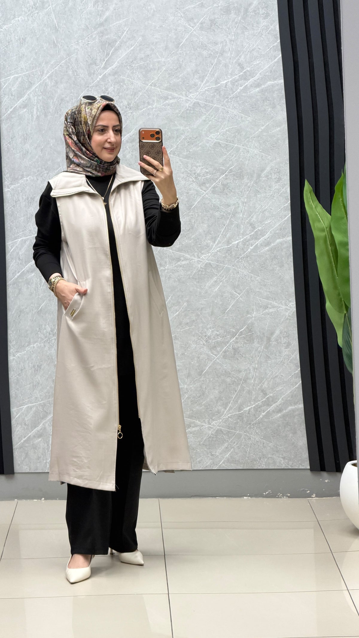 Ayşe Akay Venüs Yelek / Ürün Kodu : 4115