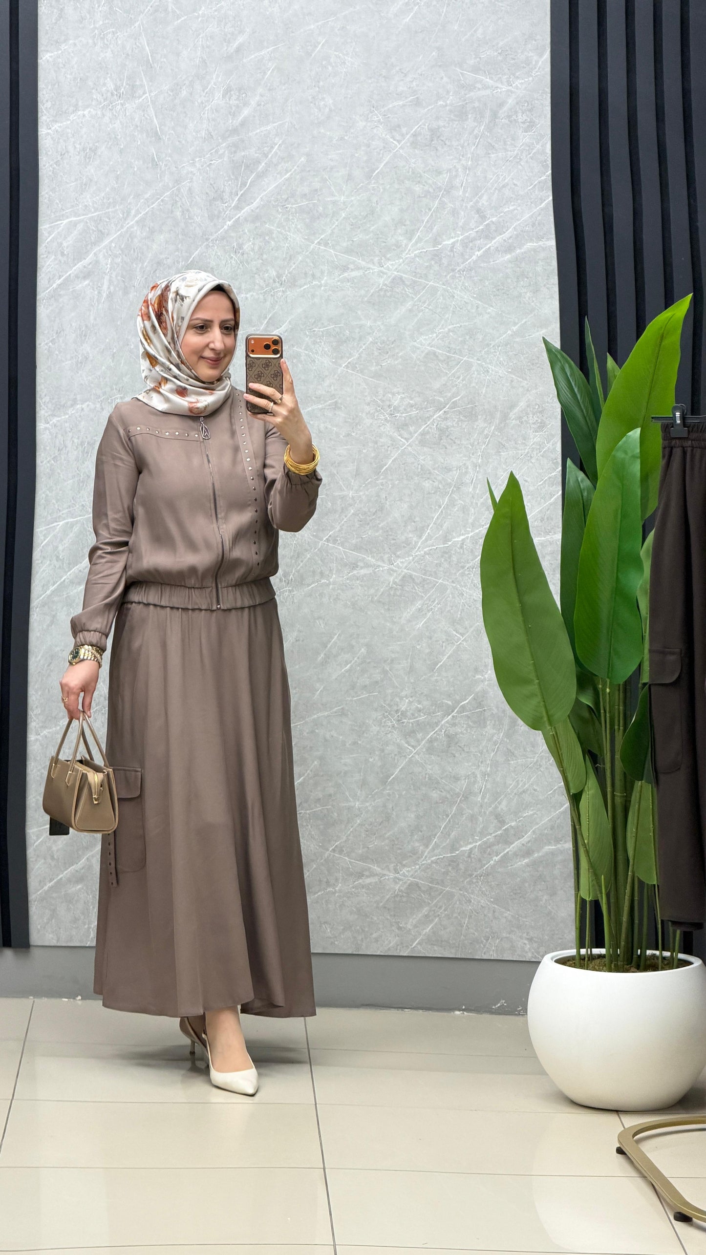 Armine Trend zımba detay mini ceketli takım kod:26YT6166
