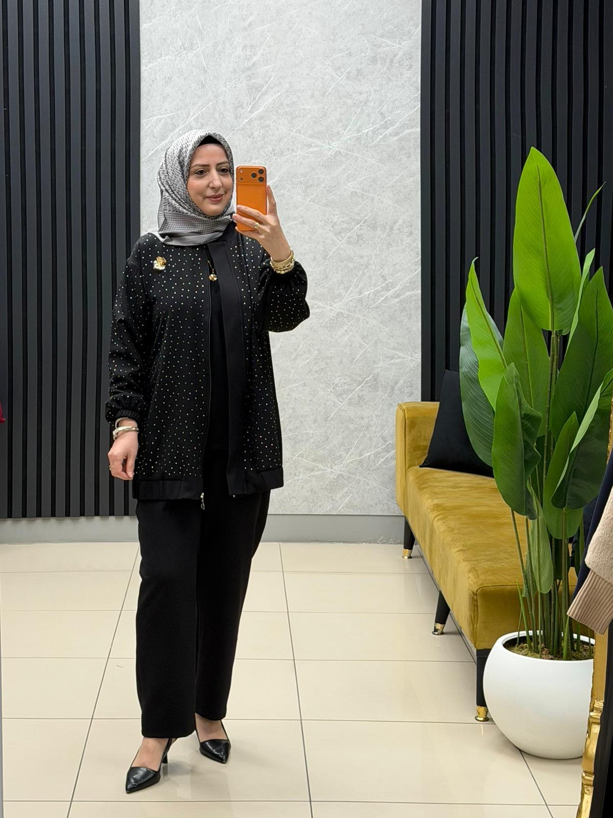 Mis esse serpme taşlı fermuarlı broslu takim 8183