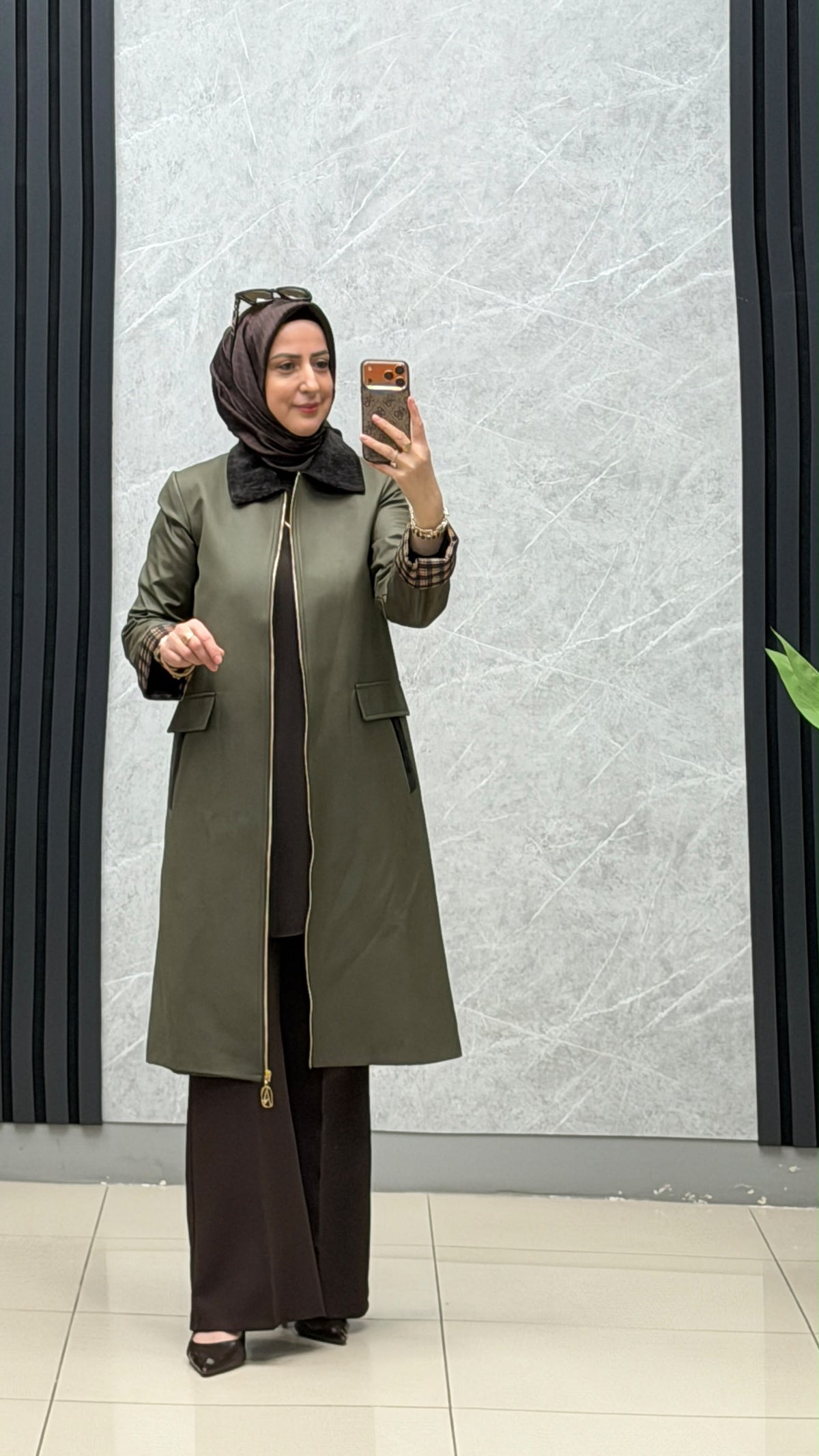 Armine Trend Kadife Yakalı Ekose Detaylı Giy-Çık / Ürün kodu : 26KT511
