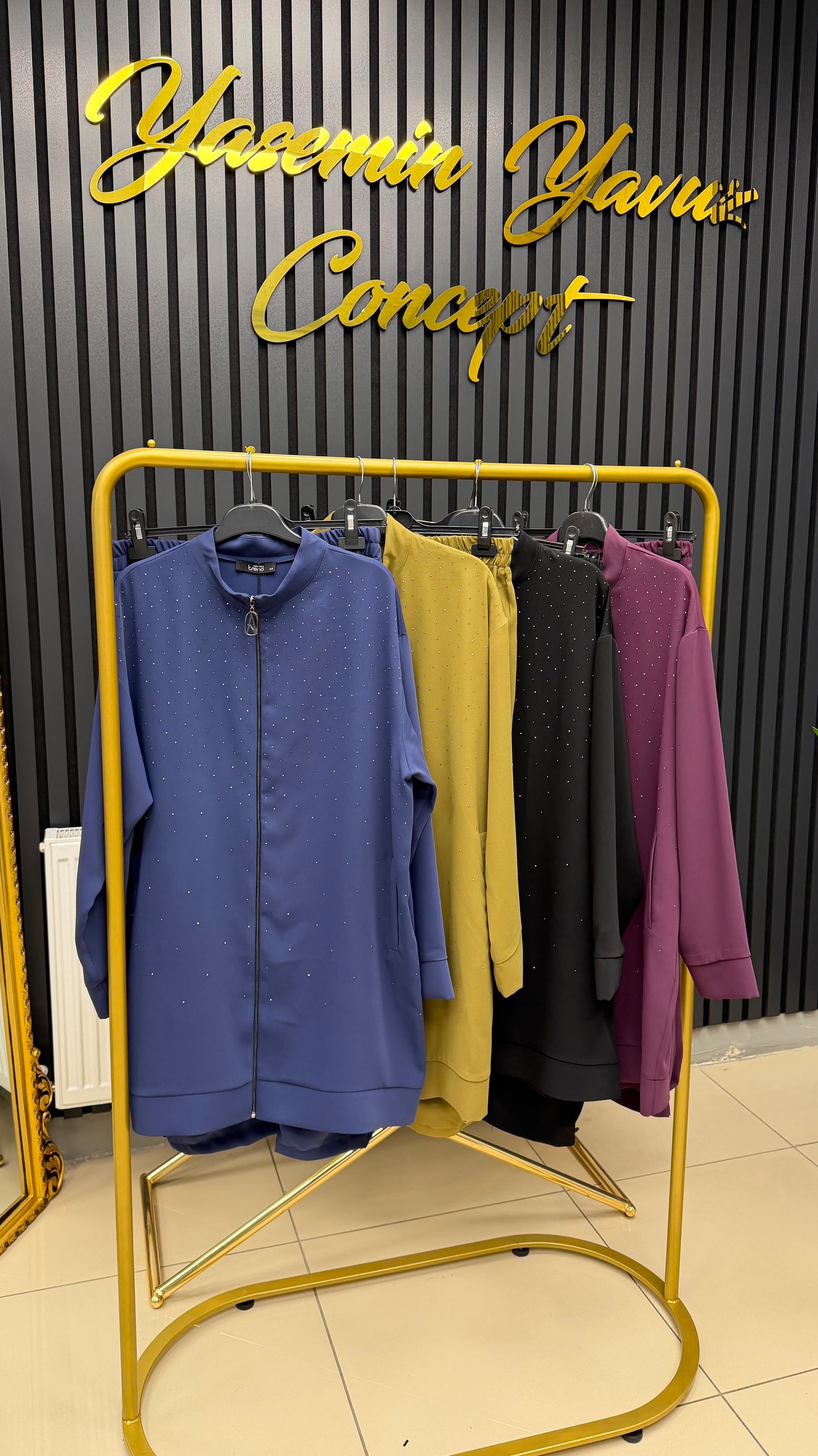 Armine trend serpme taş detaylı pantolonlu TAKIM takim kod: 26yt625