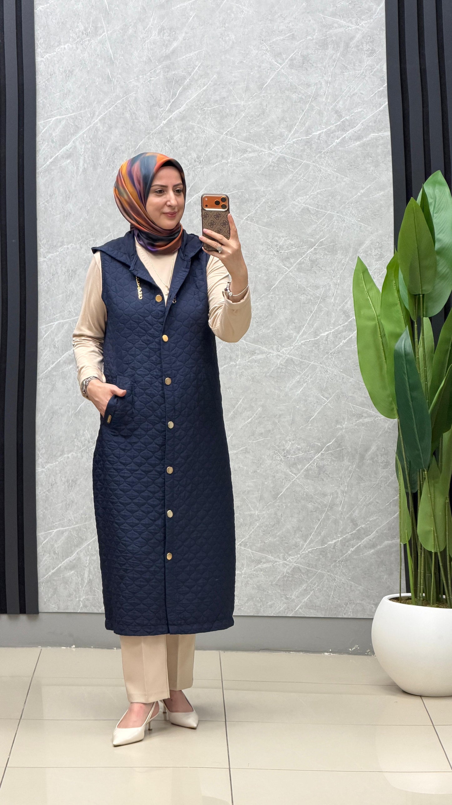 Ayşe Akay Kapitone Yelek / Ürün Kodu: 3001
