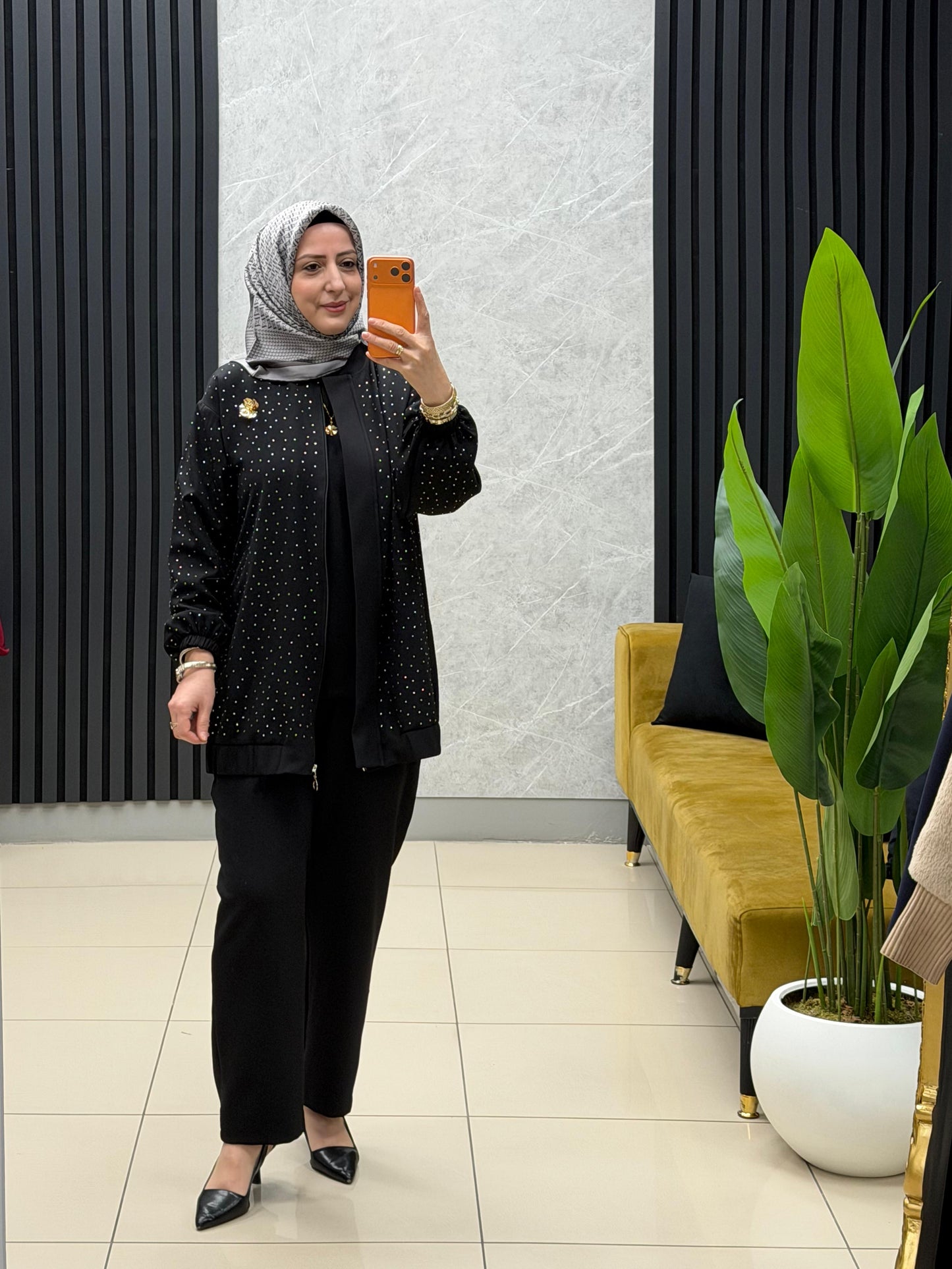 Mis esse serpme taşlı fermuarlı broslu takim 8183