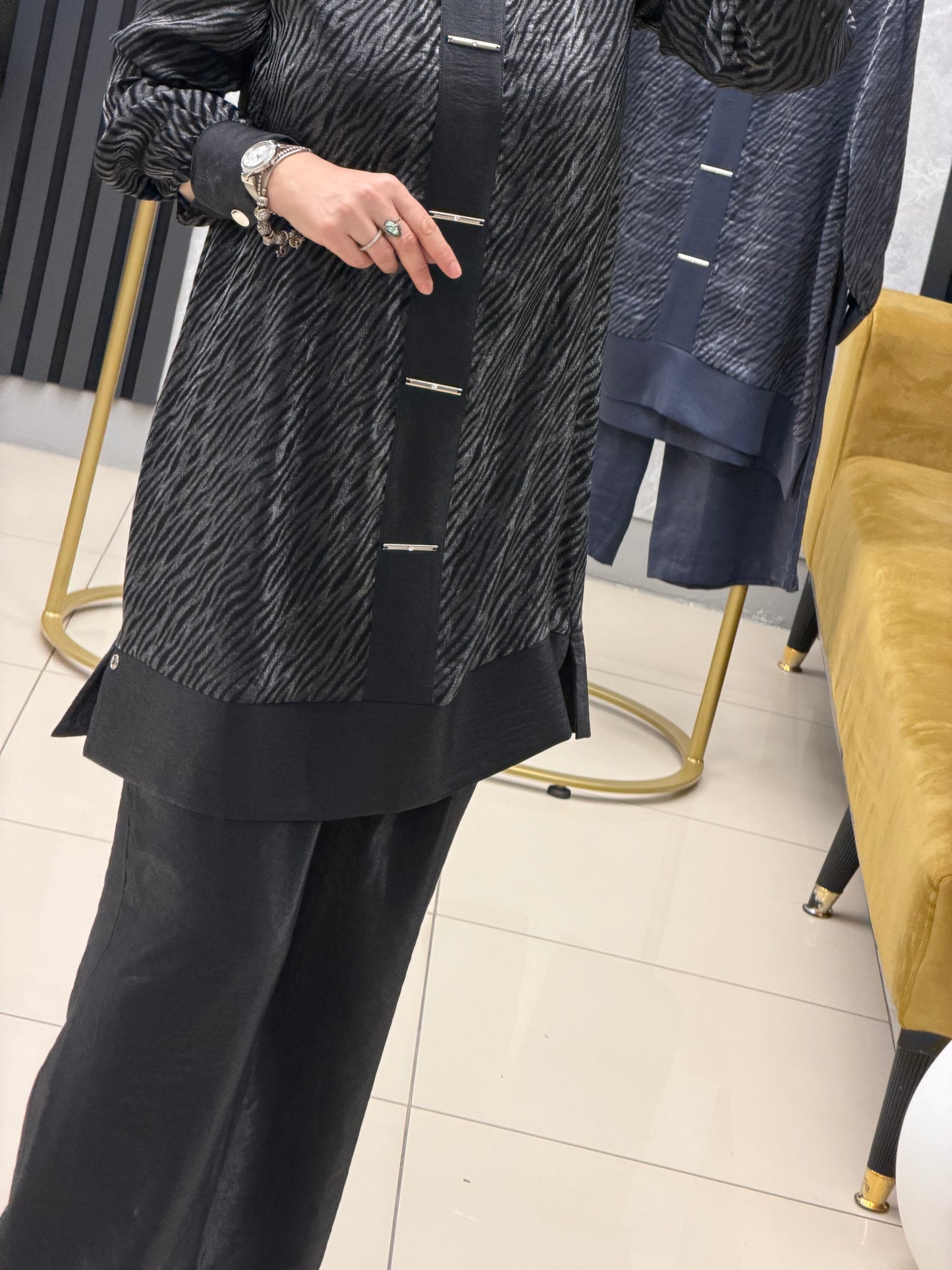 ARMİNE TREND JAKARLI SATEN          26 YT 608