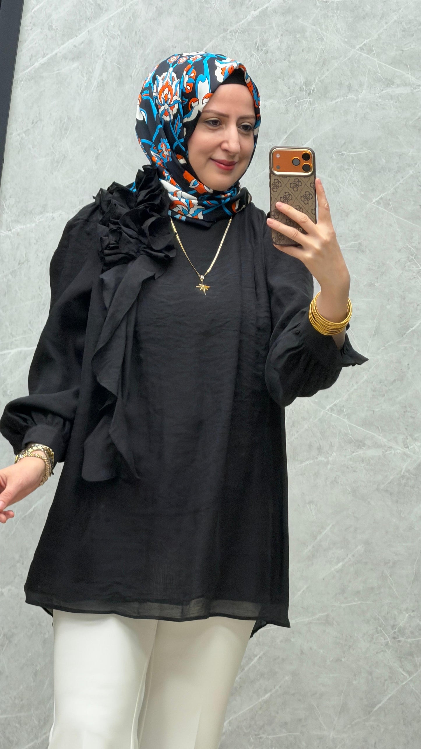 NUSS yan fırfır detay gömlek kod: 26Y3011