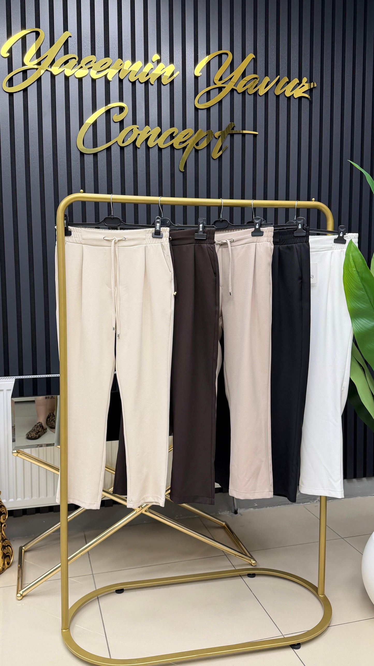 Armine Trend klasik kesim pantolon kod:26yt209