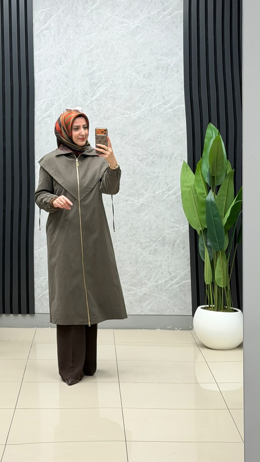 Armine Trend Yaka Detay İç Astarlı Kap-Trenç / Ürün Kod :26KT704