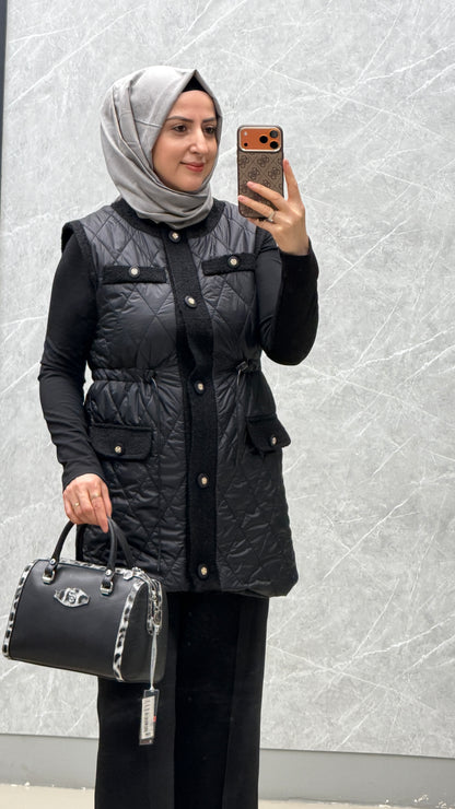 Avenna Detaylı Kapitone Yelek 🖤

⚡️ Ürün Kodu: 26KT520