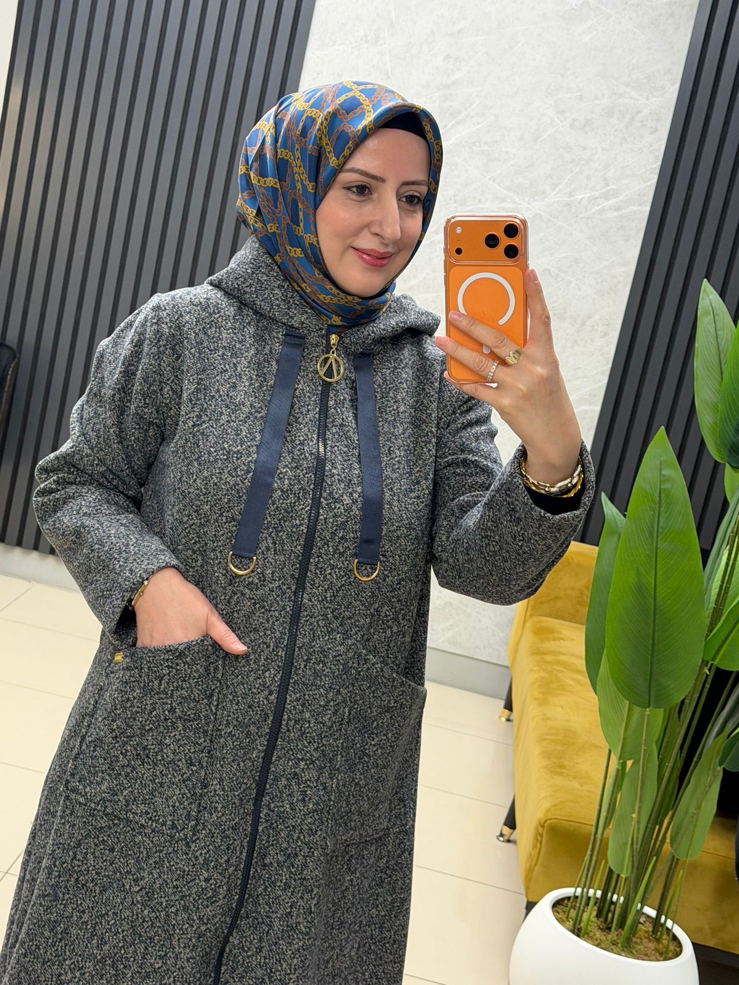 Ayşe Akay moda 
Kase kap