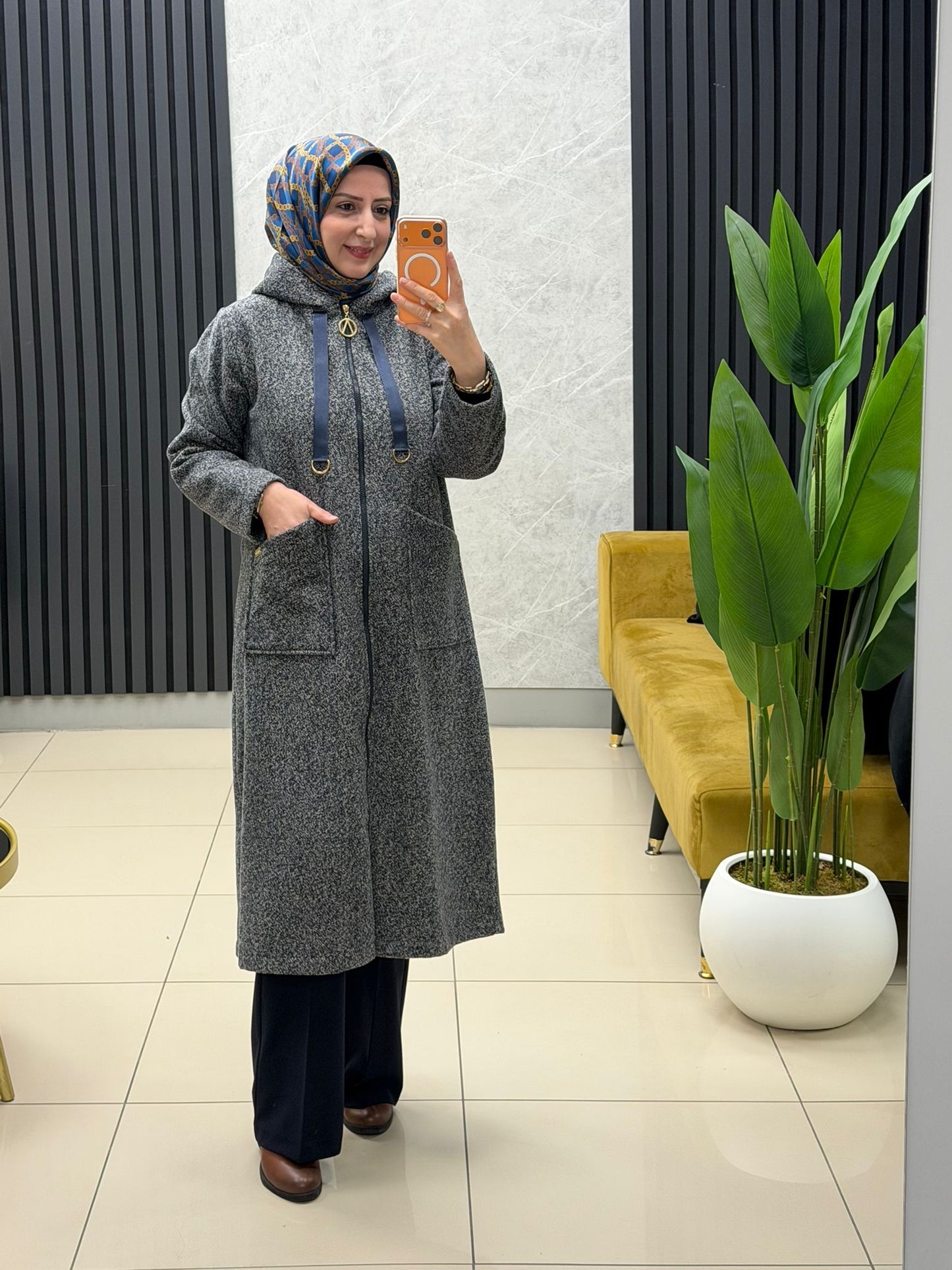 Ayşe Akay moda 
Kase kap