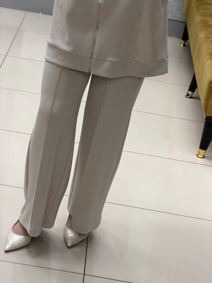 Armine trend yaka saten göğüs işlemeli Oysho takım