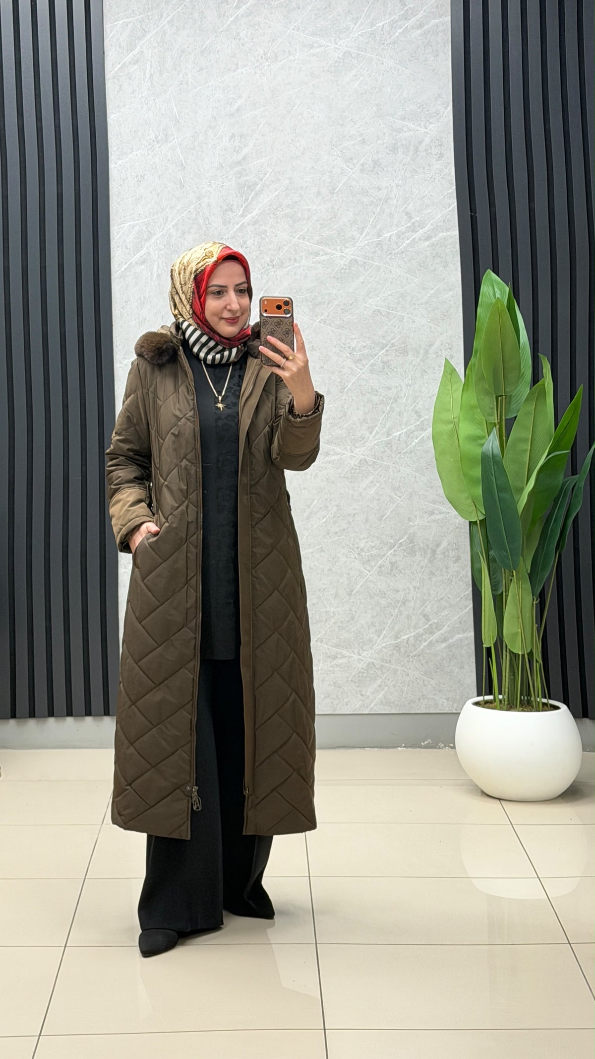 Armine Trend Kürklü Kapüşonlu Belden Kemerli Mont / Ürün Kodu: 25KT752