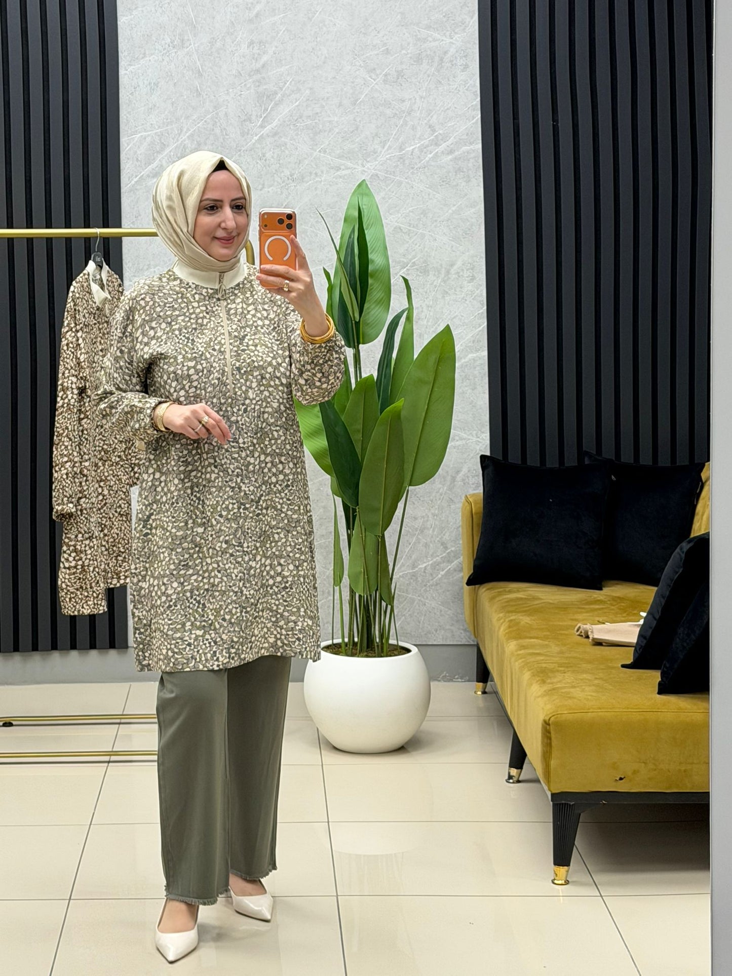 Armine trent yaka ribanalı fermuarlı tunik 26yt441