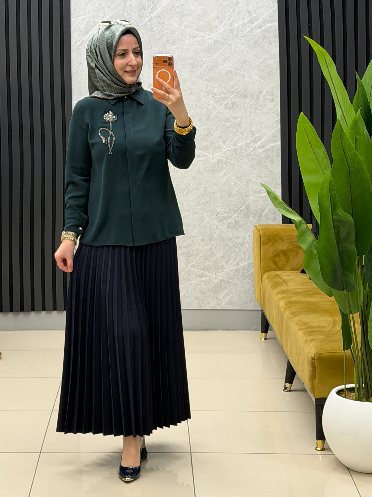 Famalin pileli etek kod: 8940