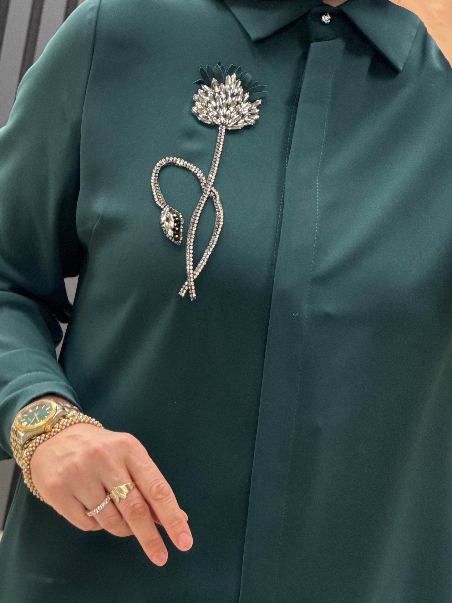 Yelda fendi etek üstü kısa gömlek 
Kod:1176