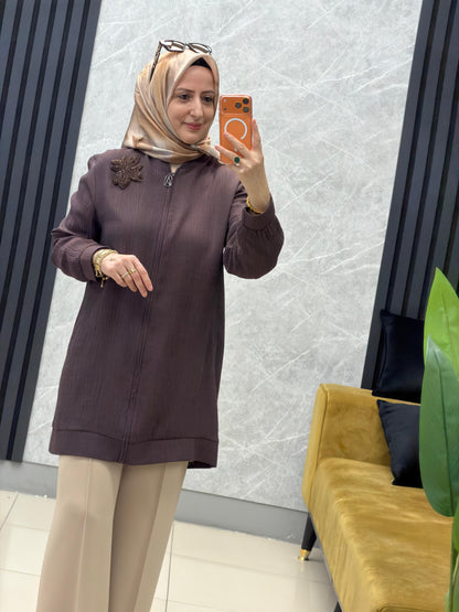 Armine taş işlemeli ceket
Kod:26YT520