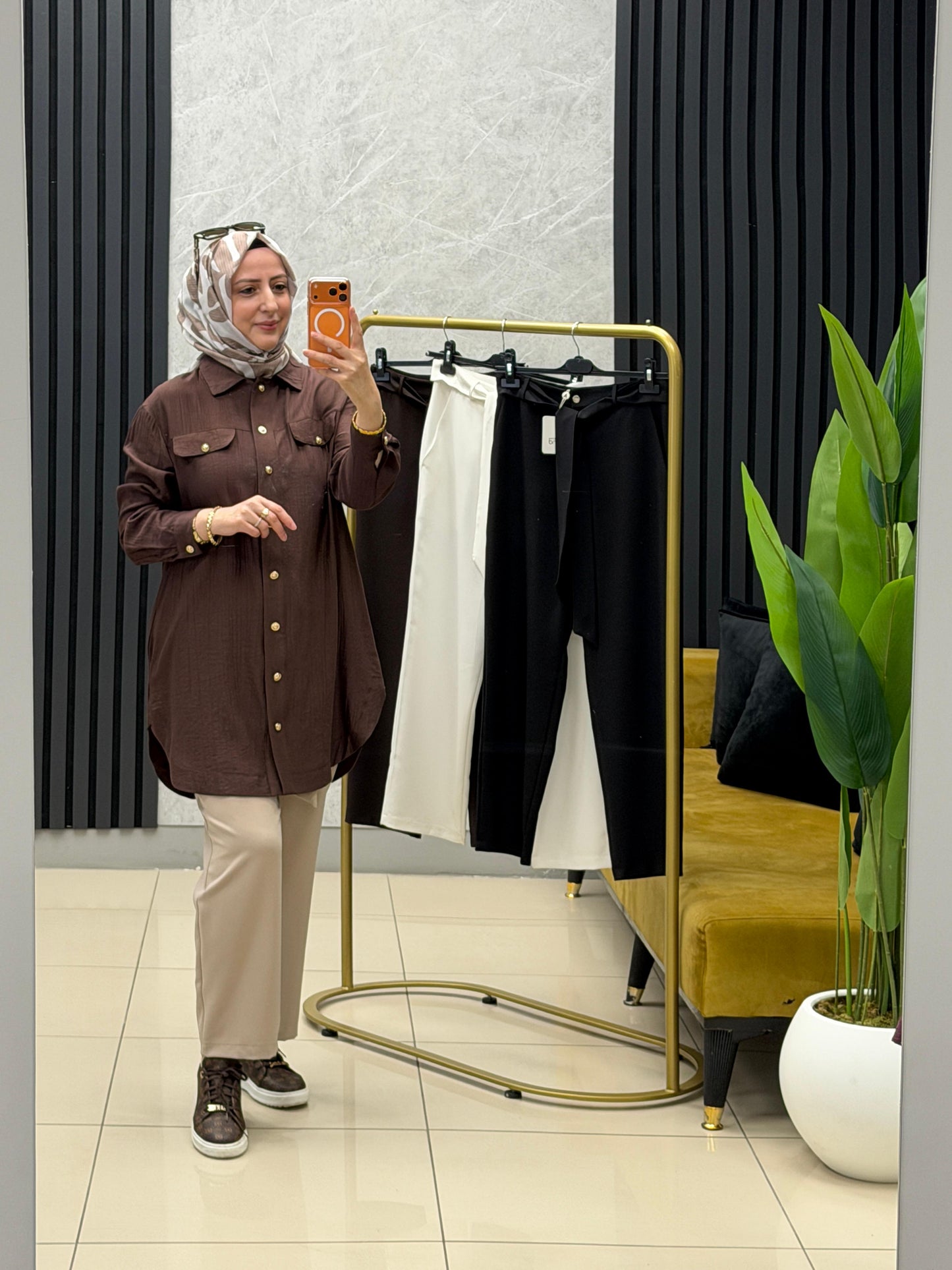 Armine trend Kuşaklı  pantolon 
Kod:26YT211