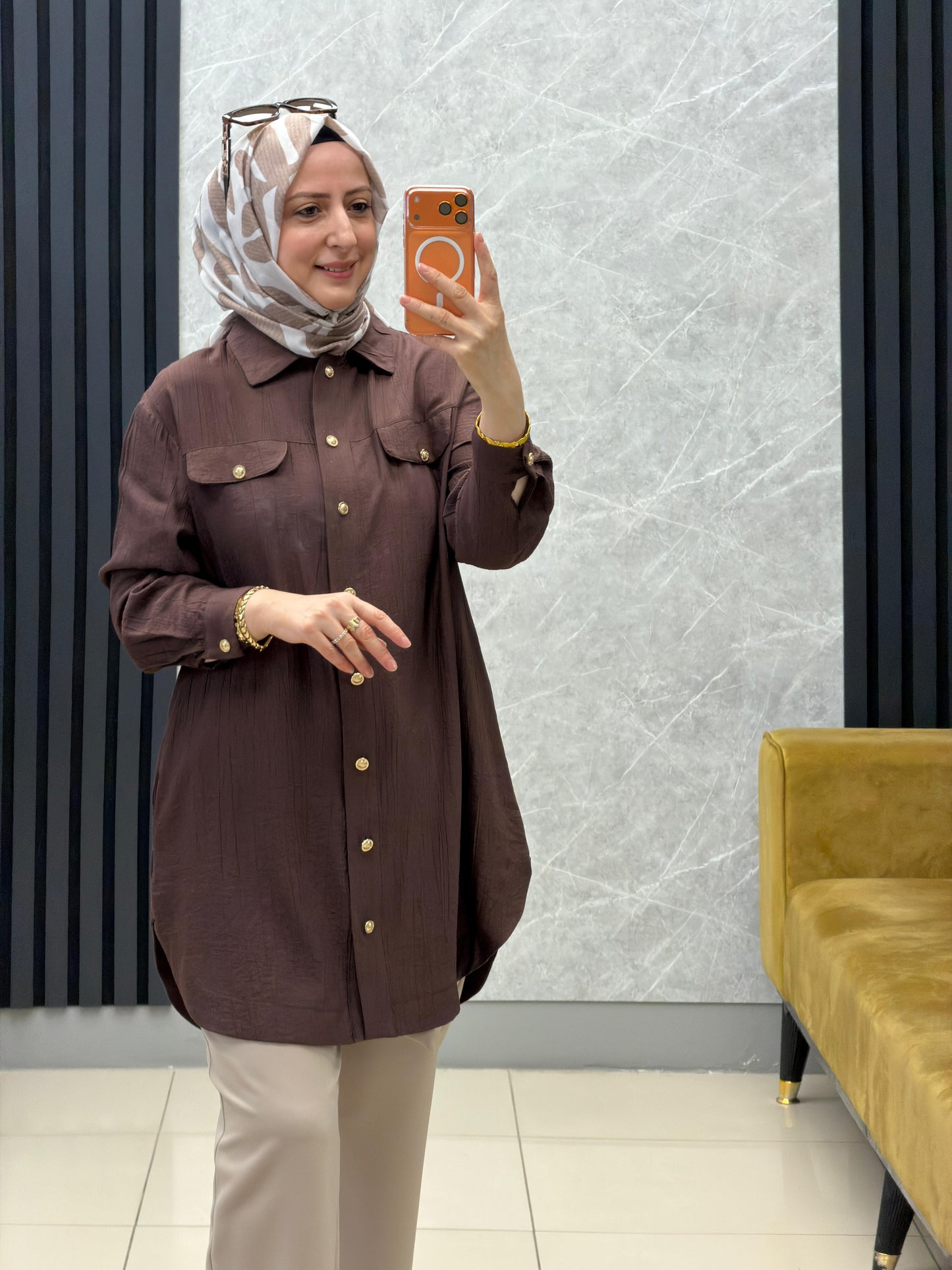 Armine gold düğmeli tunik
Kodu:26YT463