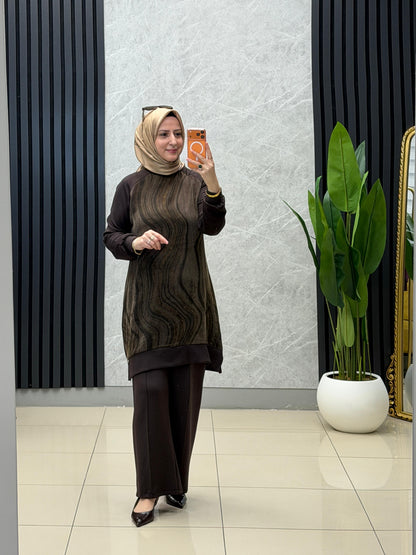 Ayşe Akay Modal kumaş ipek kupra pantolonlu takım.
Kodu:1010