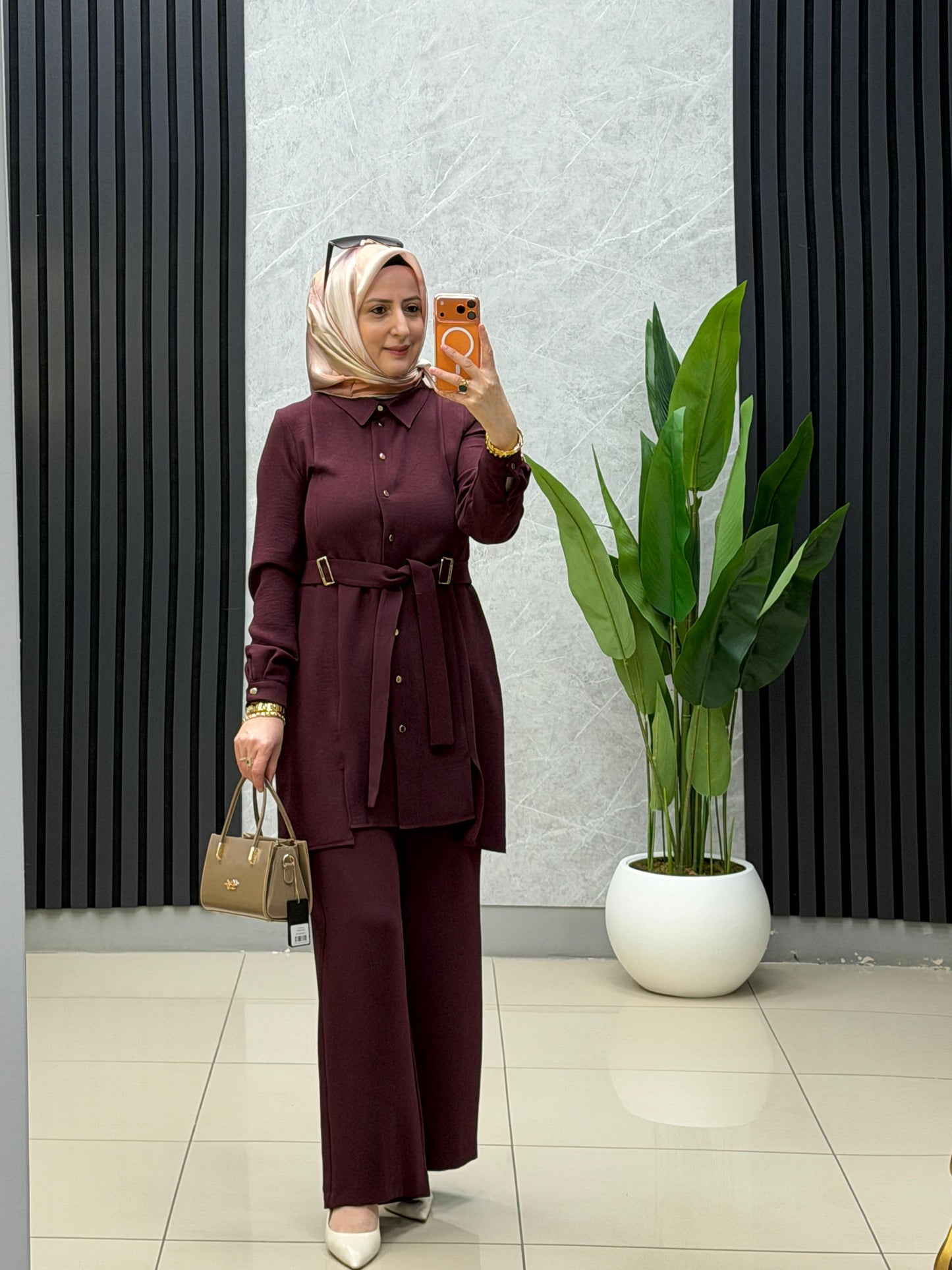 Armine trend yandan kemerli takım. Kod:26YT609